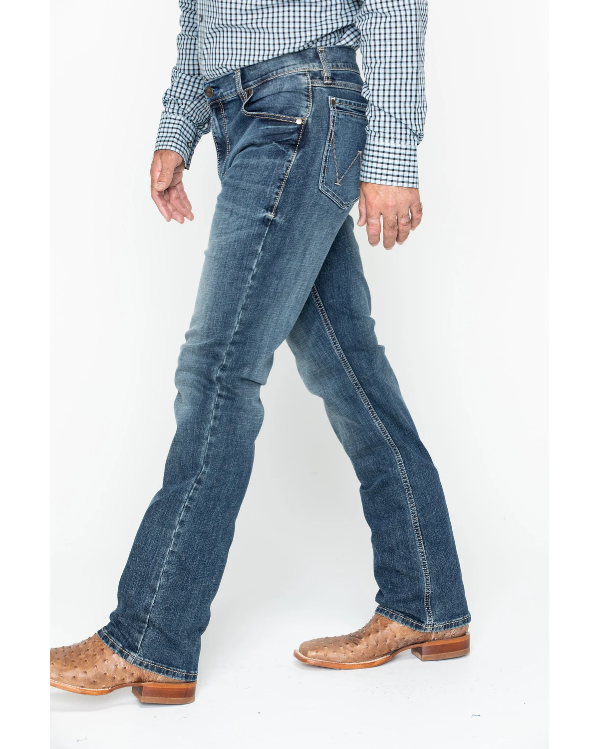 Wrangler Retro Men's Layton Slim Fit Bootcut Jeans - Big 6 Wrangler Retro Men's Layton Slim Fit Bootcut Jeans - Big - Image 4