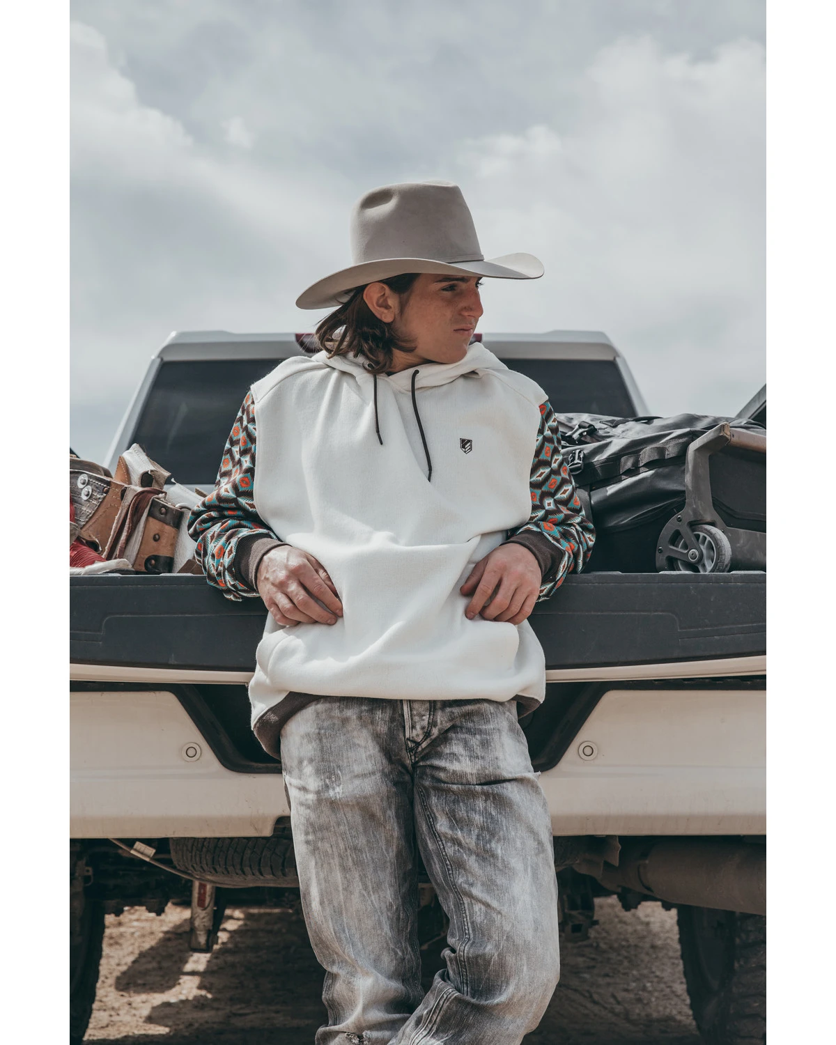 RANK 45 Men's Rustler Southwestern Color-Block Sleeve Hooded Sweatshirt 3 RANK 45 Men's Rustler Southwestern Color-Block Sleeve Hooded Sweatshirt