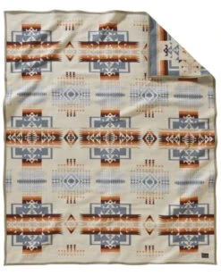 Pendleton Chief Joseph Jacquard Rosewood Blanket - Twin